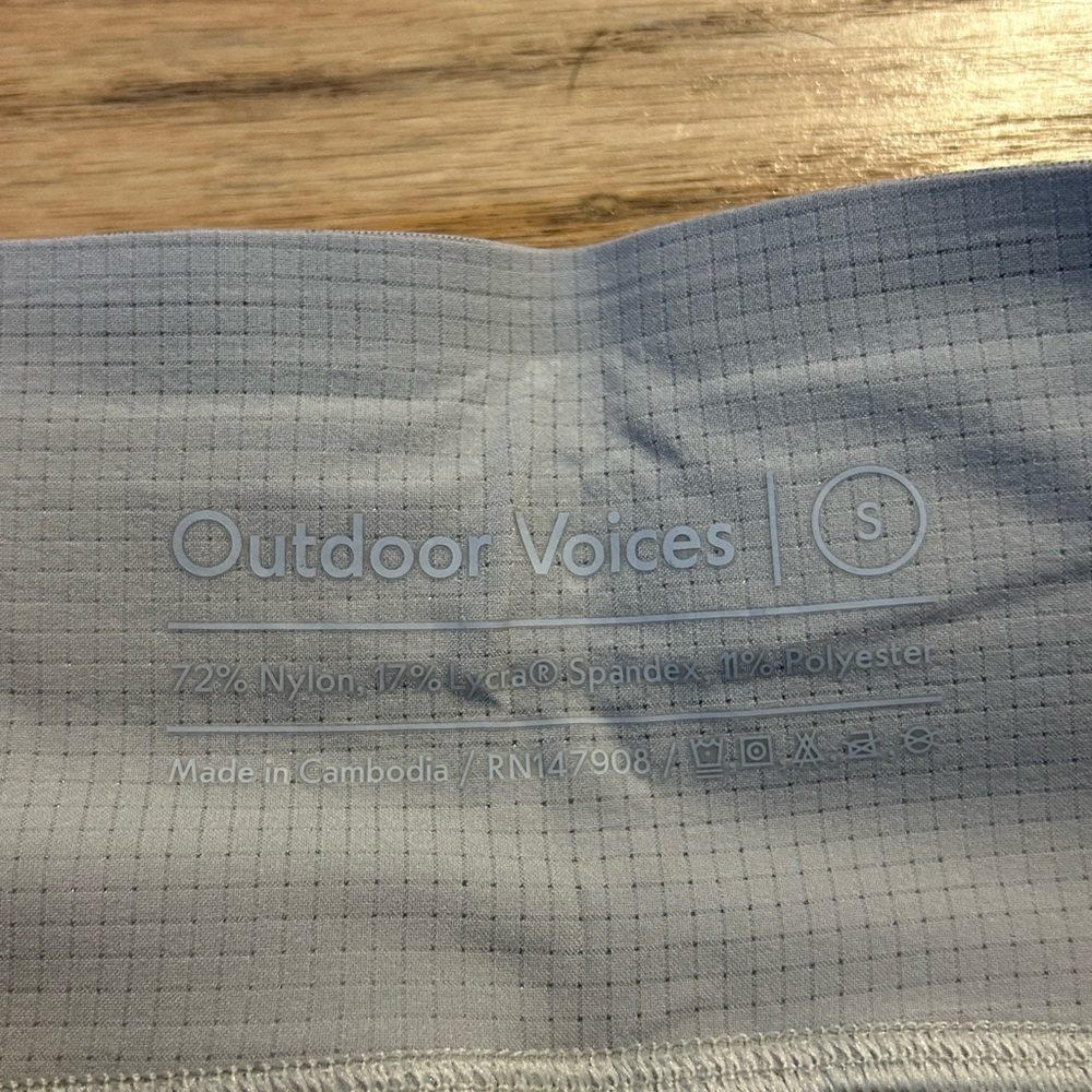 Outdoor Voices 2 Piece Set - Picture 3 of 6